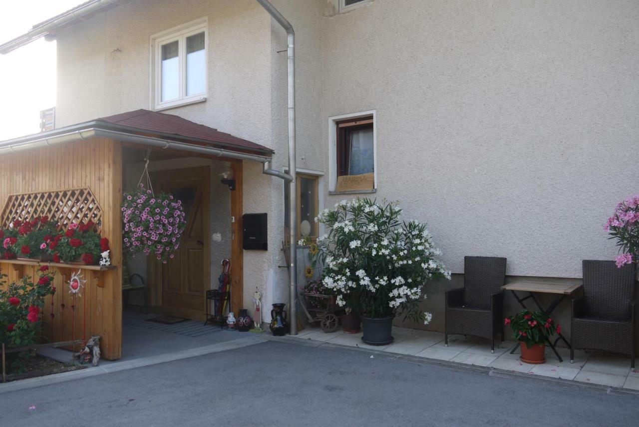 Apartments - glamping Encijan Begunje na Gorenjskem Buitenkant foto